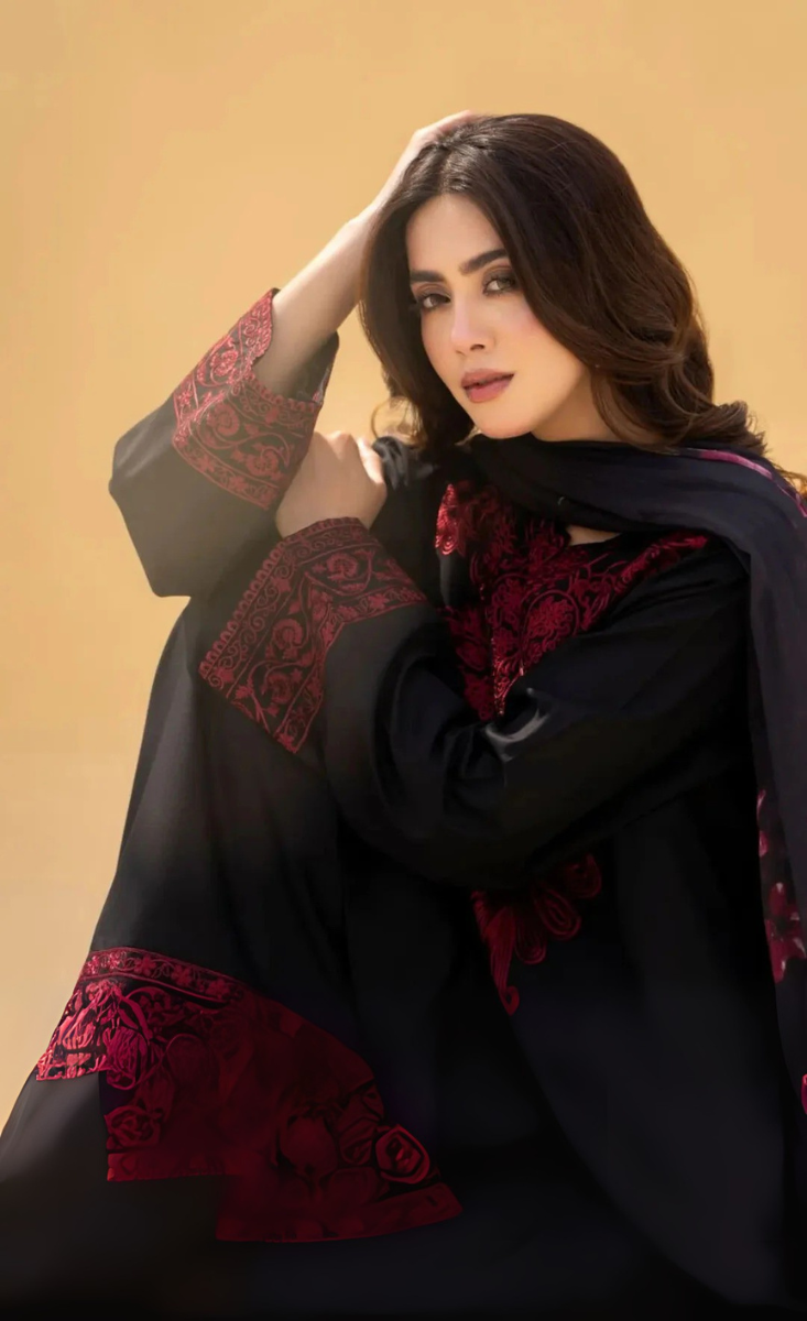 Black Rose Embroidered 3pc