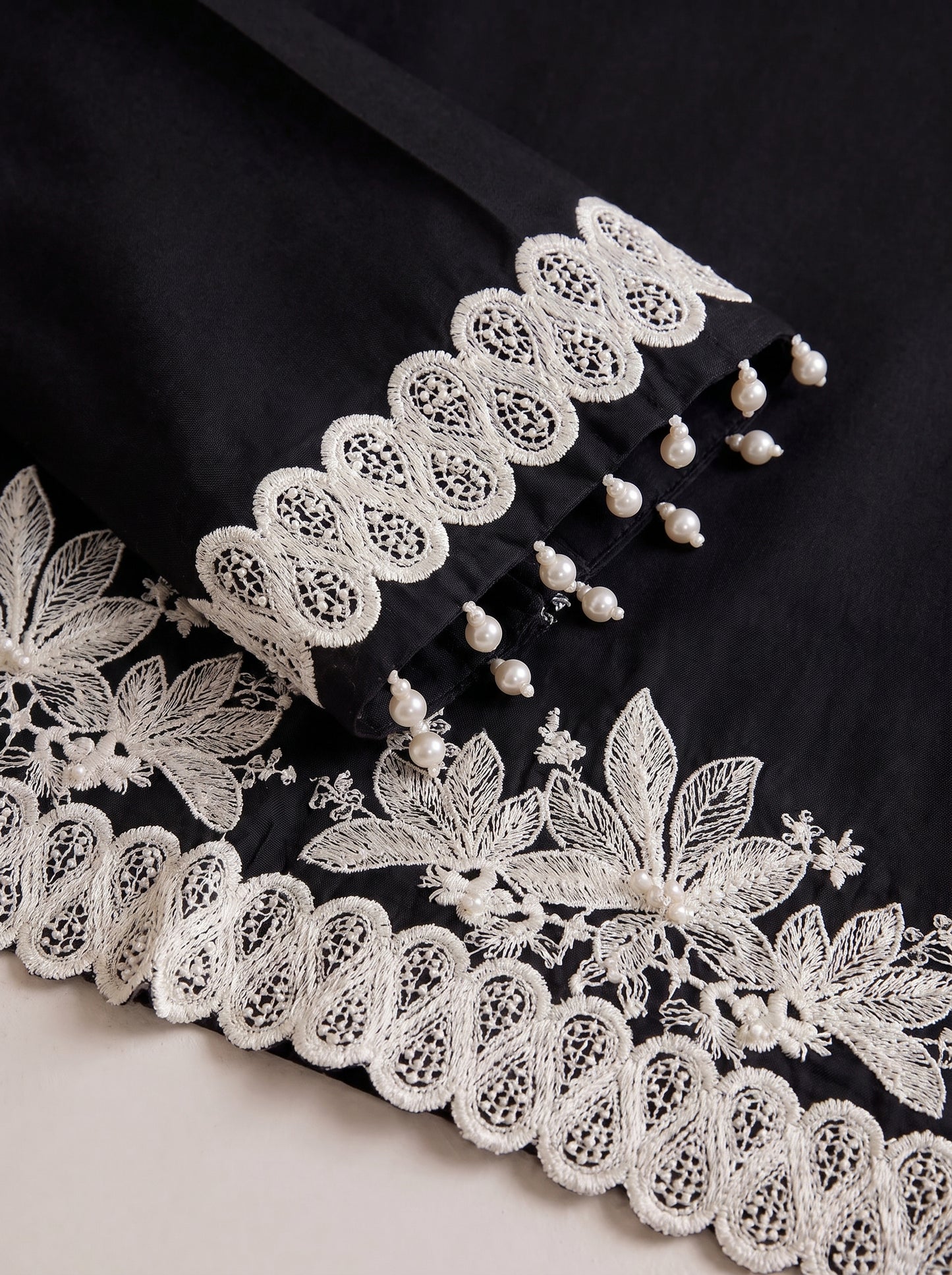 Mahe Embroidered -3pc