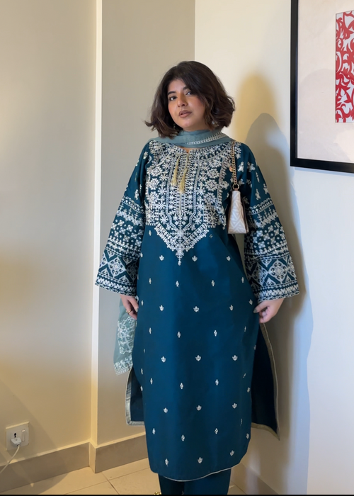 Arzu Embroidered - Cotton Lawn - 3pcs