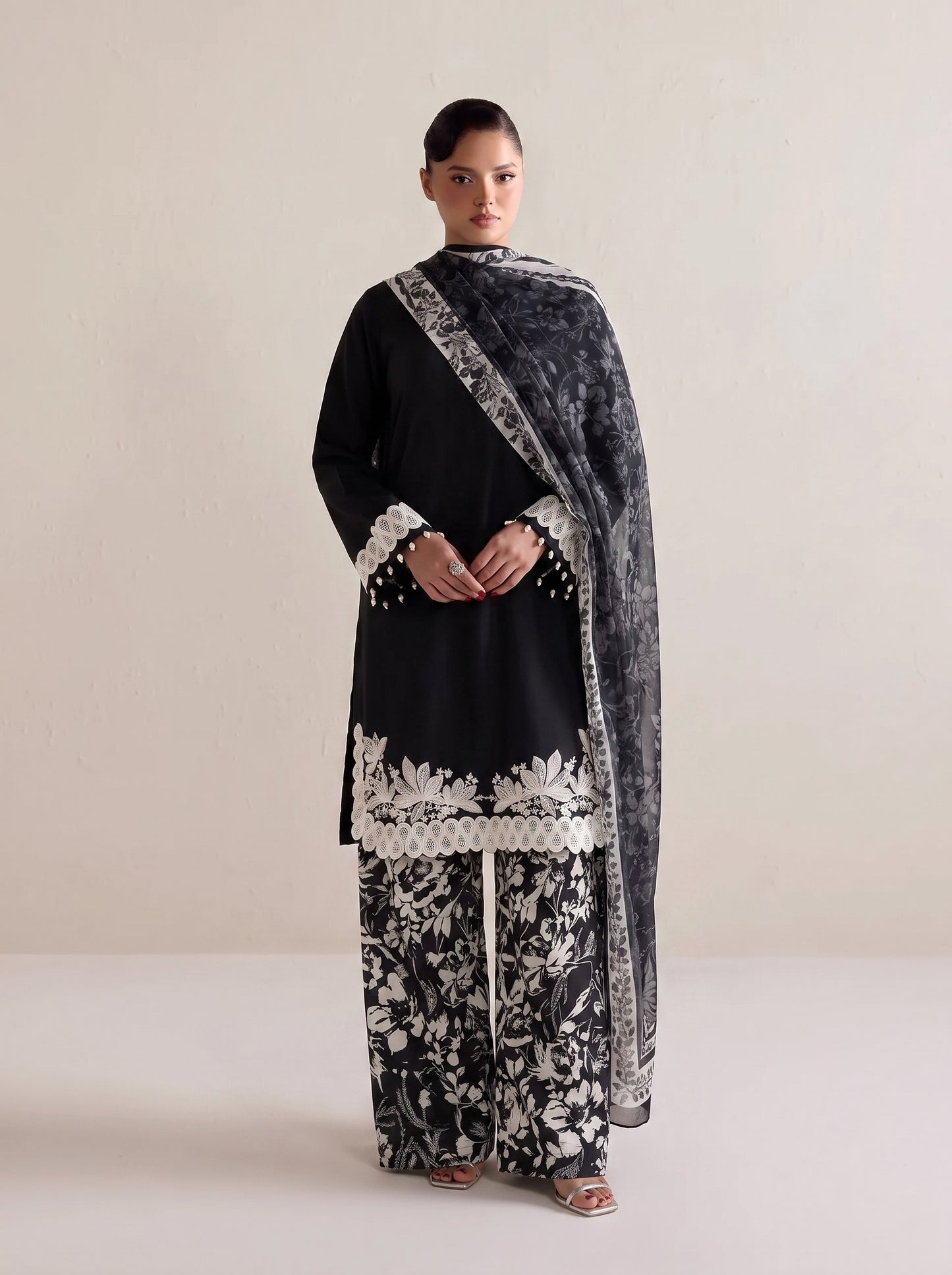 Mahe Embroidered -3pc