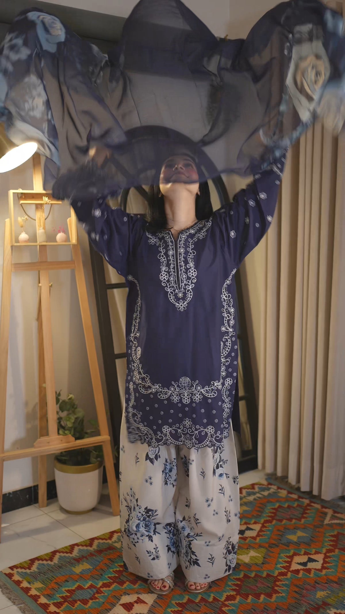 Gul-E-Jaan Embroidered 3pc