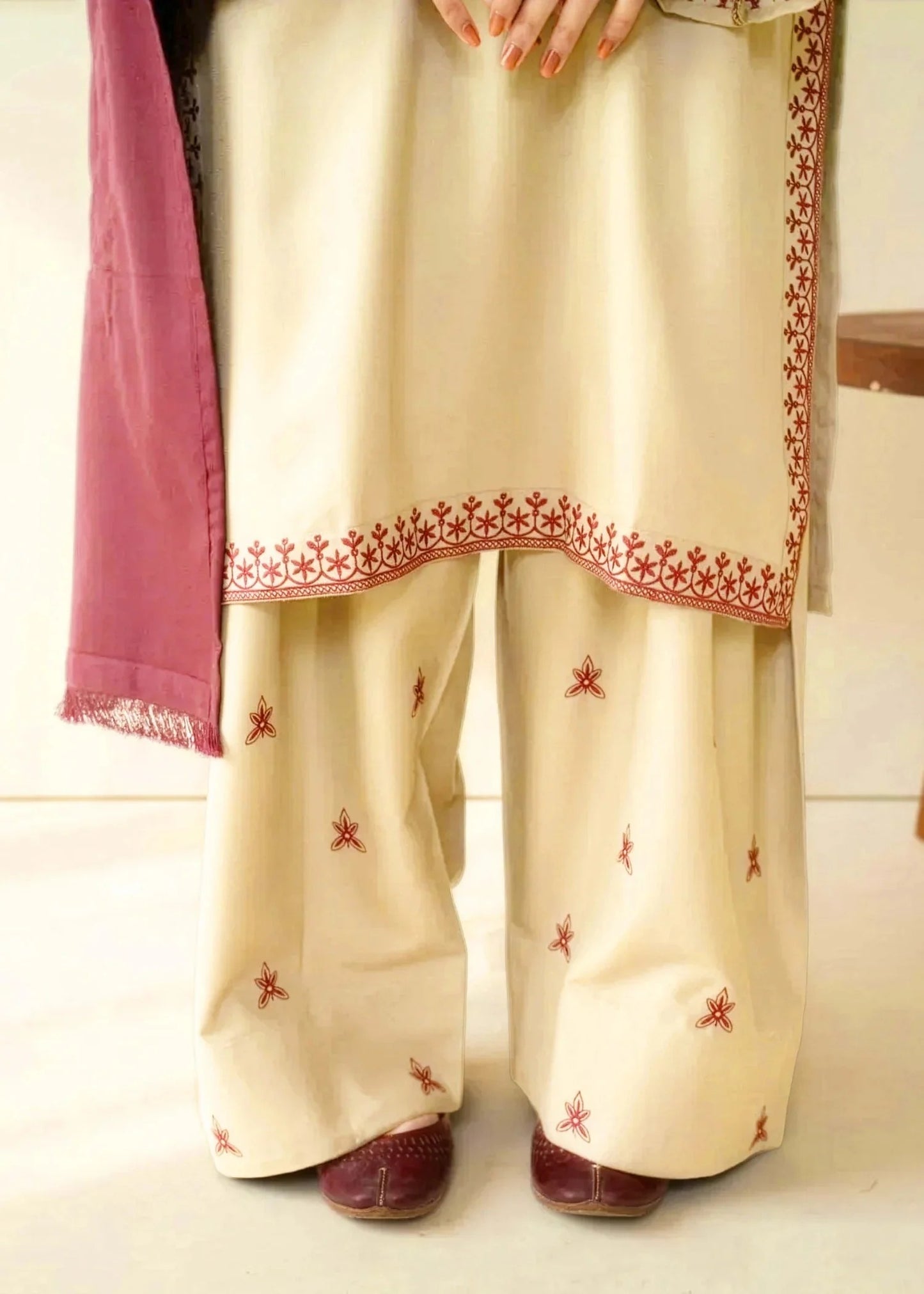 Heer Embroidered 3pc