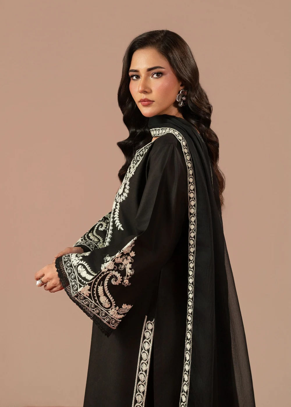 Midnight Black Embroiderd 3pc
