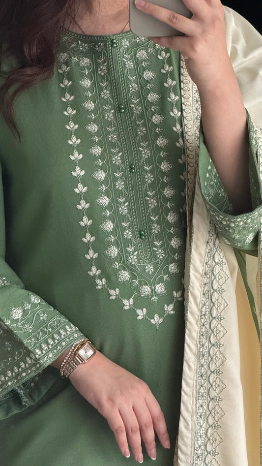 Zarnab Embroidered 3pc