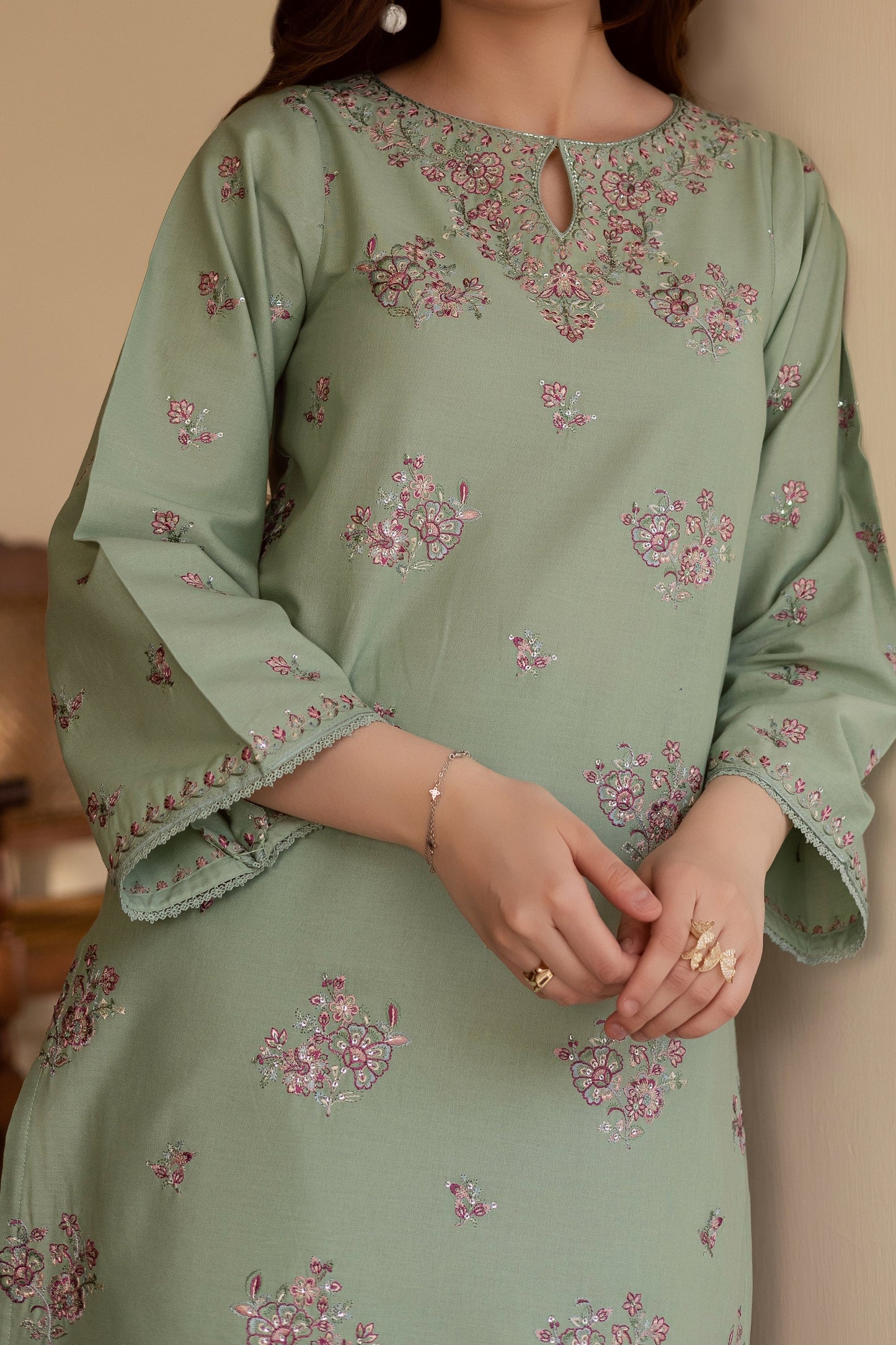Aroosh Embroidered - 2pc